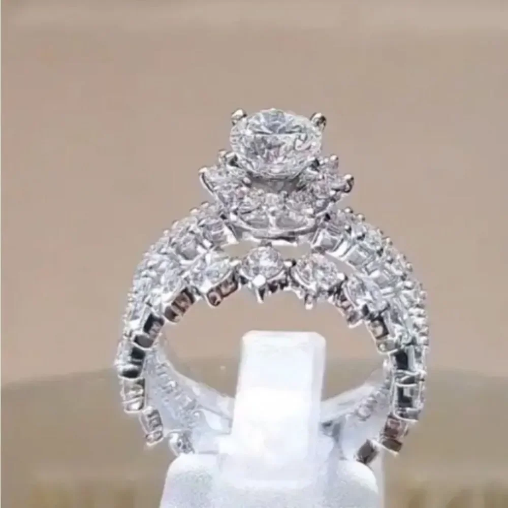 Elegant diamond wedding ring set sz 6